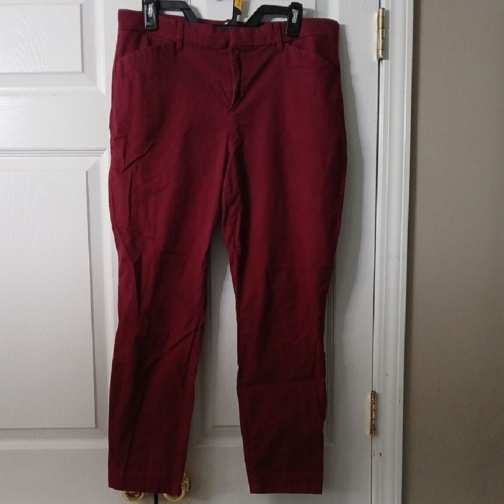 GAP Signature Skinny Ankle Khaki burgundy pants Sz 12 EUC